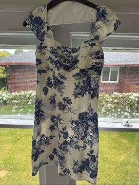 Abercrombie & Fitch White Dress with Navy Floral Print